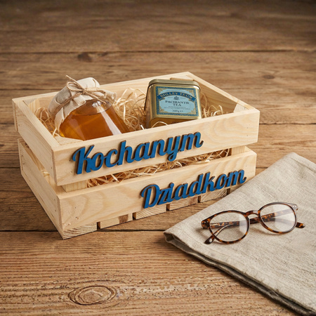 Skrzynka Drewniana Kosz Prezentowy "Kochanym Dziadkom" 30x20x12 | GoodFreshDecor
