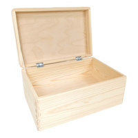 Elegancka drewniana skrzynka zamykana 30x20x14 cm z zawiasami